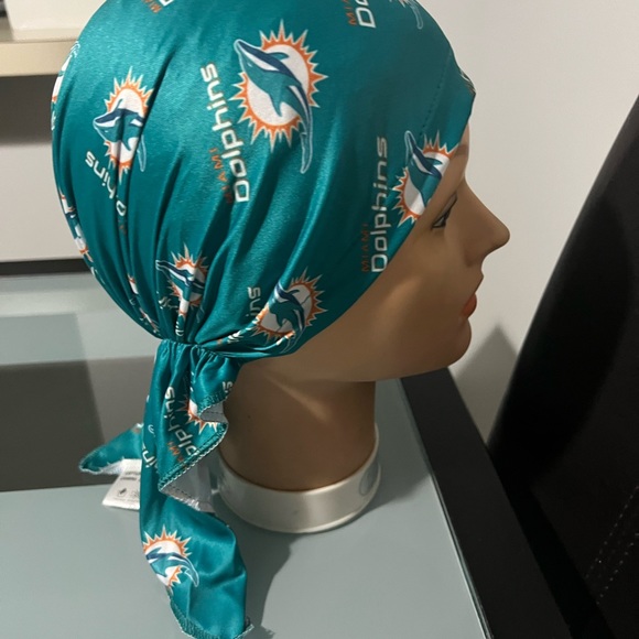 New Bandana Style. Miami Dolphins - Picture 2 of 6